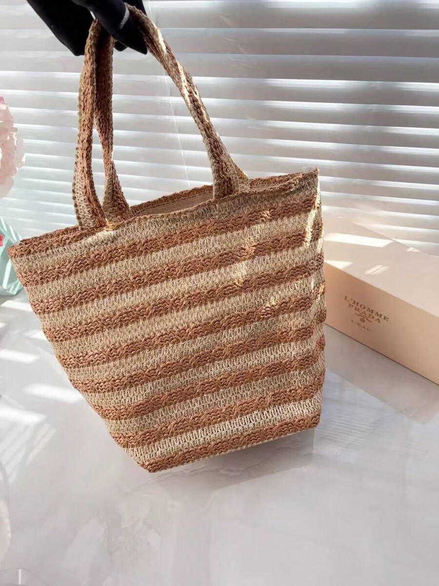 Prada Straw Tote Bag, Striped Design, Large Capacity, Crossbody, Suitable For Beach, Fashionable